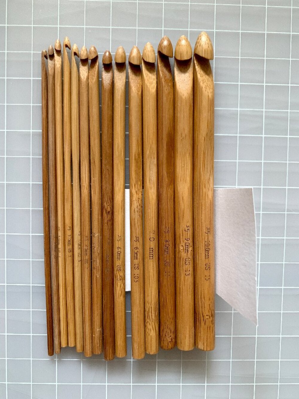 Set of 14 Bamboo Crochet Hooks - FREE with 20$ Purchase